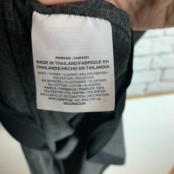 NIKE Women’s ZONAL COOLING GOLF DRESS 1/4  ZIP BACK POCKET SIZE SMALL BLACK/GRAY - Picture 8 of 13